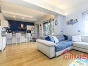 VIA BRISCATA 33 6 vani 115mq