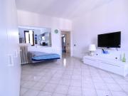 Via Canaletto 14 97 trilocale 86mq