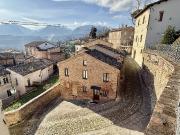 Via Castel Leone 85m² Amandola