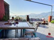 Via Castellazzo 33 5 vani 142mq