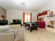 Via Cesare Battisti 34 5 vani 180mq