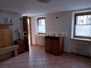 Via Cona 12 vani 340mq