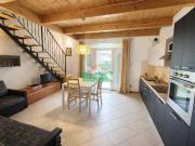 VIA DEGLI AIRONI 5 vani 110mq