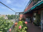 Via dei Partigiani 107 5 vani 136mq