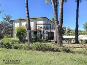 Via dei seghetti 10 vani 299mq