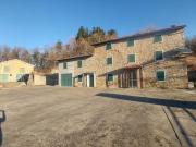 Via del Mercato 95 20 vani 770mq