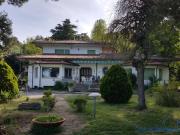 Via dell´Abetone 10 vani 970mq