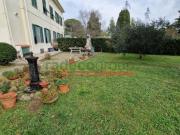 Via della Padula 7 vani 300mq