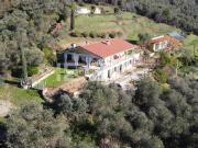 Via di Balbano 12 vani 270mq