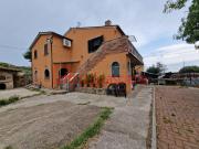 via di collemontanino 7 vani 150mq