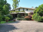 Via di Moriano 12 vani 940mq