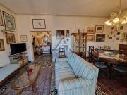 Via Don Giorgio Bigongiari 5 vani 130mq