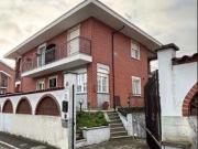 Via Don Minzoni 20 8 vani 251mq