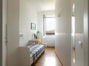 via eustachi 11 private room s4