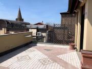 Via Farini trilocale 80mq