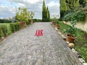 via ferdinando bicchi 8 vani 270mq