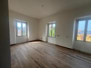 via foscolo 1 trilocale 95mq