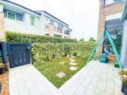 Via Francesco de Buzzaccarini 7 vani 137mq