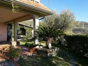 Via Fravizzola 1 10 vani 200mq Via Fravizzola 1 10 vani 200mq