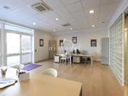 Via Giordania SEMICENTRALE 11 vani 304mq