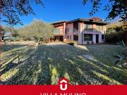 Via Lama 12 vani 890mq