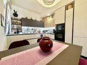 Via Lazzareto, 9 trilocale 106mq