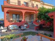 Via Leda 8 5 vani 140mq