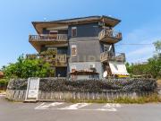 Via Madonna delle Lacrime 64 6 vani 168mq