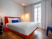 Via Manzoni 25 Design Suite 41