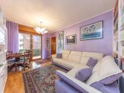 Via Mar della Cina 289 trilocale 86mq