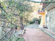 Via Montebello di Mezzo 1 quadrilocale 80mq