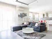 Via Nicola Consiglio 4 trilocale 100mq