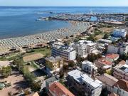 Via Onofrio Tommasini 4 quadrilocale 78mq