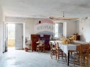 Via per Santa Maria 13 vani 170mq