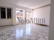 Via Pompeo Litta quadrilocale 115mq