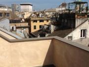 Via Ponte Reale CENTRO STORICO / CARICAMENTO 6 vani 110mq