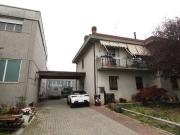 Via Provinciale Est 5 vani 1087mq