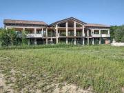 Via Rassone snc 52 vani 1420mq