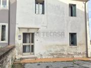 via Rio 32 trilocale 80mq