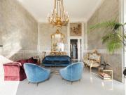 Via Riviera di Chiaia