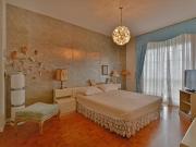 Via Roma 7 vani 190mq