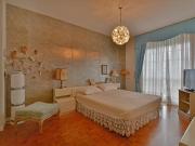 Via Roma 7 vani 190mq