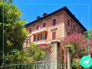 Via Roma CENTRO 9 vani 210mq