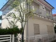 VIA ROSOLINO 11 vani 160mq