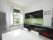 VIA S. M.DELLA COSTA 25 5 vani 67mq