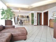 Via S.Urbano 63 7 vani 149mq