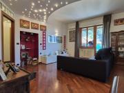 Via San Felice 6 vani 108mq