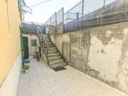 Via San Quirico 15 5 vani 66mq