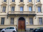 Via Santa Giulia Vanchiglia Regio Parco bilocale 60mq