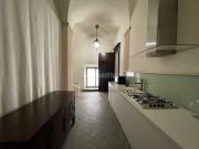 Via Santa Maria bilocale 60mq